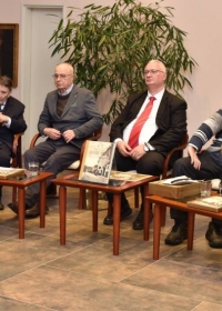  промоција књиге Зорана Јеремића „Наш век, 100 година удружења Ужичана у Београду”