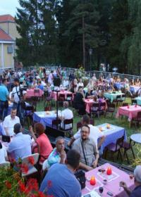 Летњи улични ерски кабаре 2013.