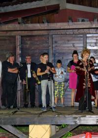 Одржан девети летњи улични ерски кабаре