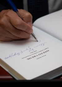 Промоција књиге „Отето време“ проф. др Петра Ђукића