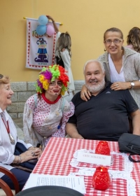 Летњи улични ерски кабаре