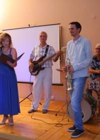 дикси и марија