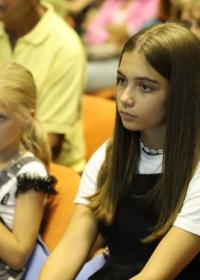 Представљена прва књига стихова Марије Вуловић "ОДМРЕЖАВАЊЕ"