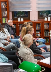 ПРЕДСТАВЉАЊЕ КЊИГЕ ГОЛИ ОТОК ОСТРВО МРАКА