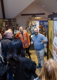 Стручно вођење аутора изложбе Уроша Бузуровића